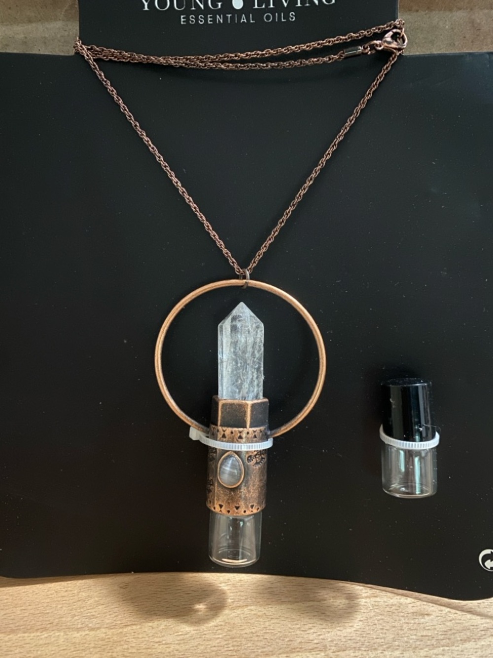 Young Living Quartz Crystal Essential Oil Diffuser Copper Necklace 2 5ml
